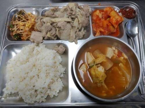 육해공군 중에서 가장 맛있다는 해군식단 | 인스티즈