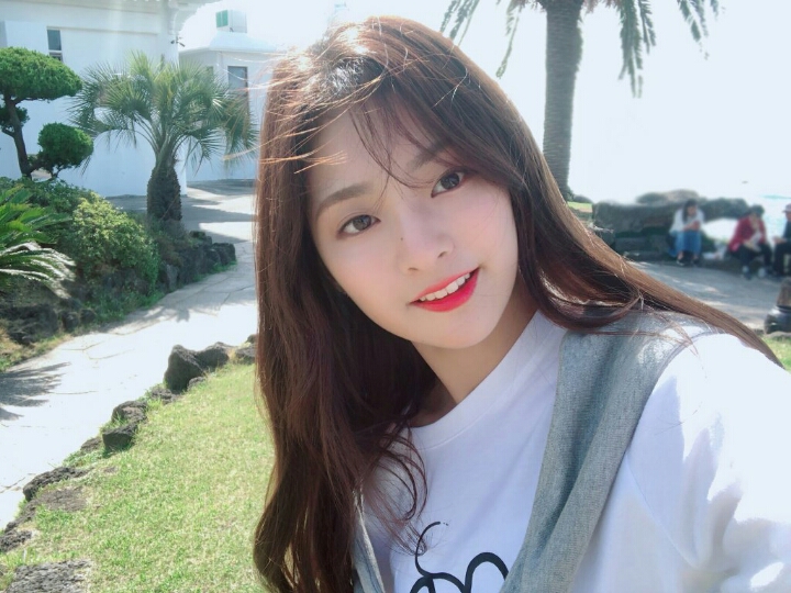 프로미스나인 이나경 | 인스티즈