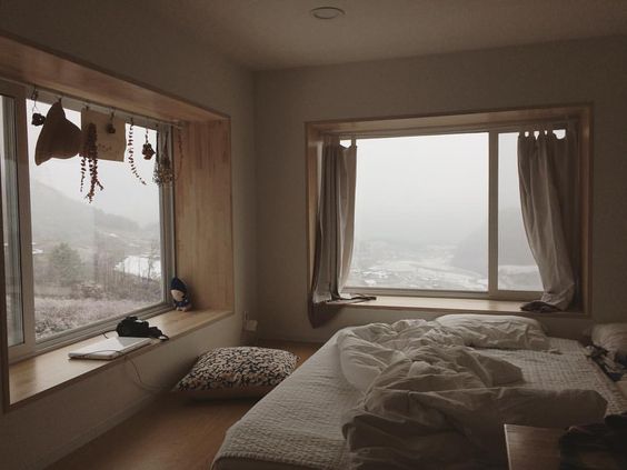 벽과 벽 사이의 침대....jpg | 인스티즈