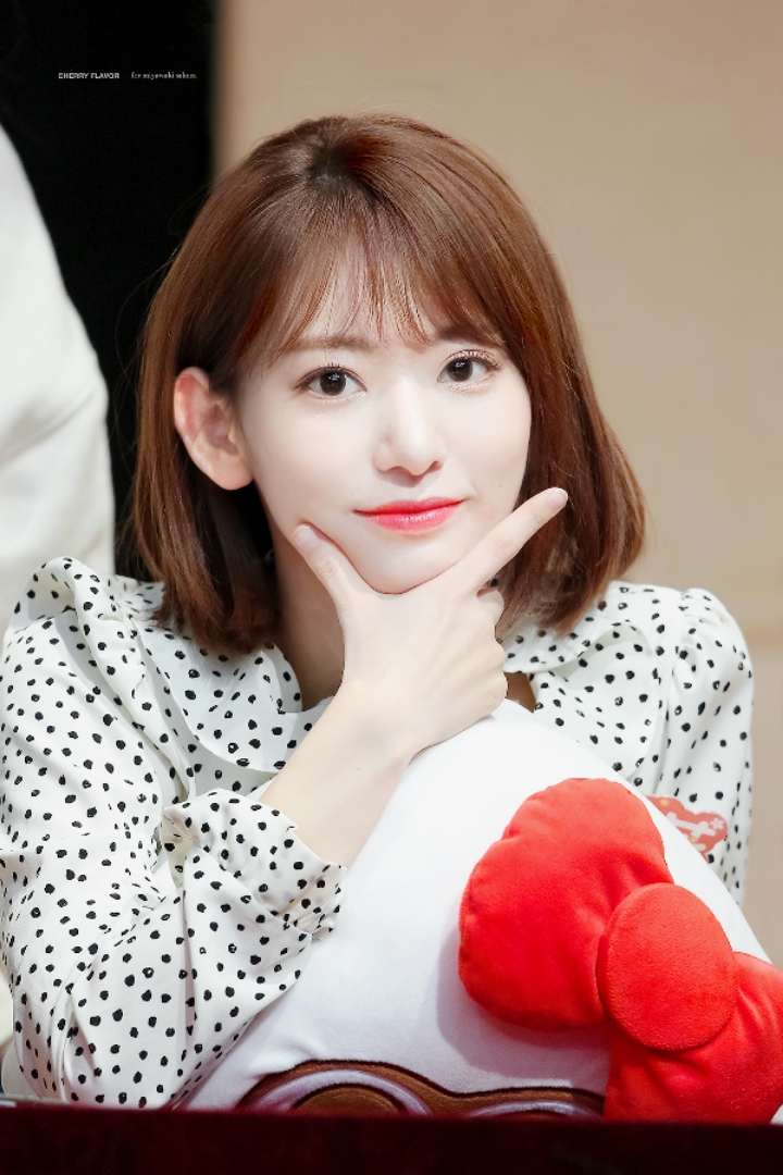 아침을 여는 아이즈원 미야와키 사쿠라 | 인스티즈