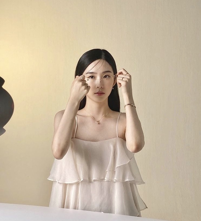 로이드 쥬얼리 새 모델 | 인스티즈