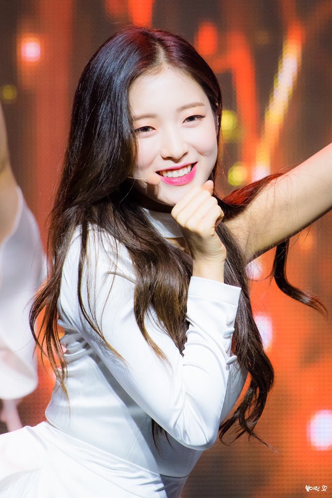 귀요미에서 짱예보스 다 된 오마이걸 아린이.jpg | 인스티즈