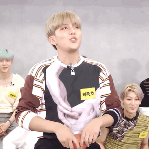 악력이 89.6kg 나오는 남자 아이돌.jpgif | 인스티즈