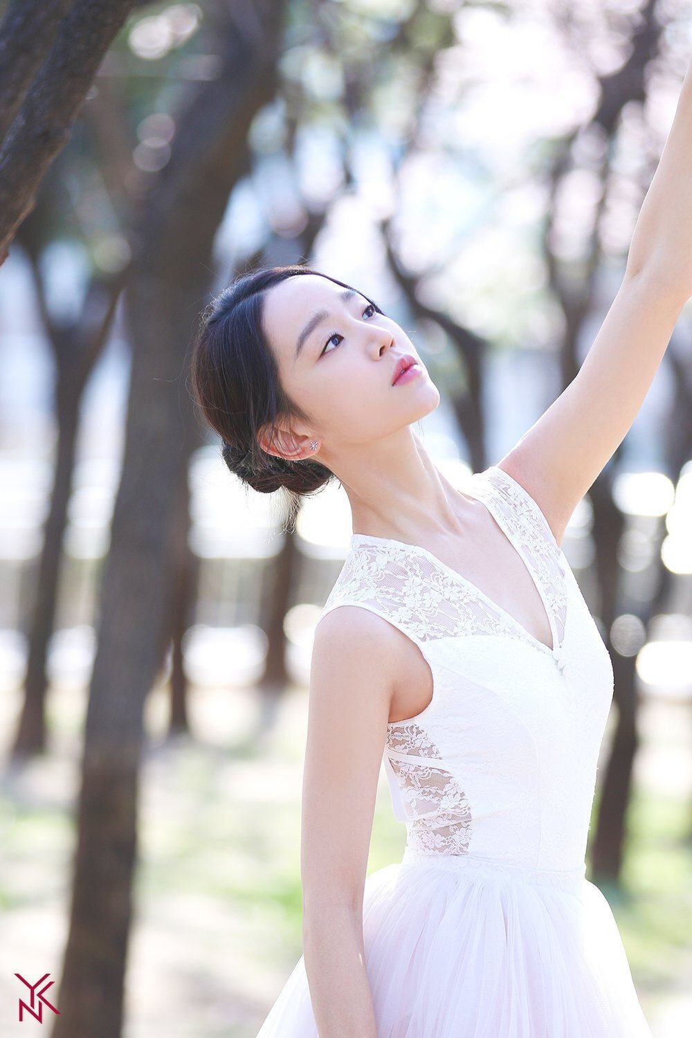 아이돌 찍덕이 입사해서 사진 찍는것 같은 신혜선 소속사 공식 사진들.jpg | 인스티즈