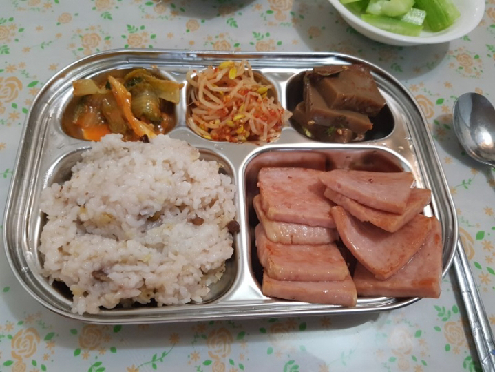 다이어트 식판을 샀다.jpg | 인스티즈