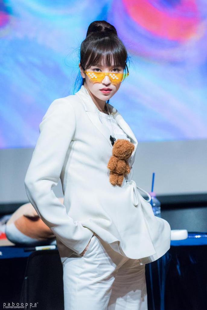 외모만 놓고 봤을 때 최고는? 미나vs모모vs사나vs사쿠라 | 인스티즈