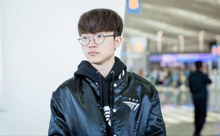 오늘자 페이커 신스킨 ㄷㄷㄷㄷ | 인스티즈