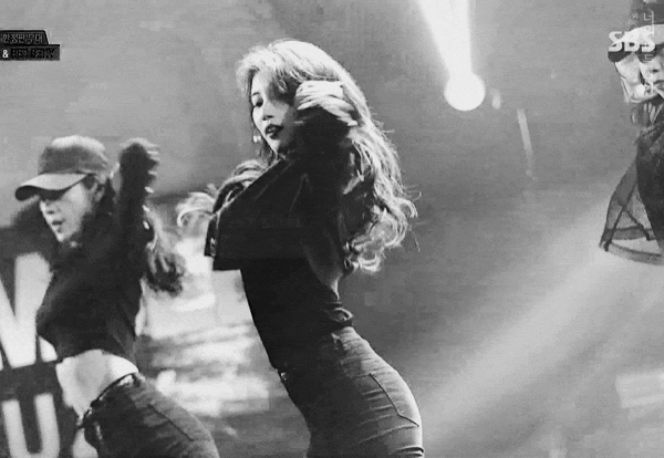 요즘은 보기 힘들어진 가수 수지 | 인스티즈