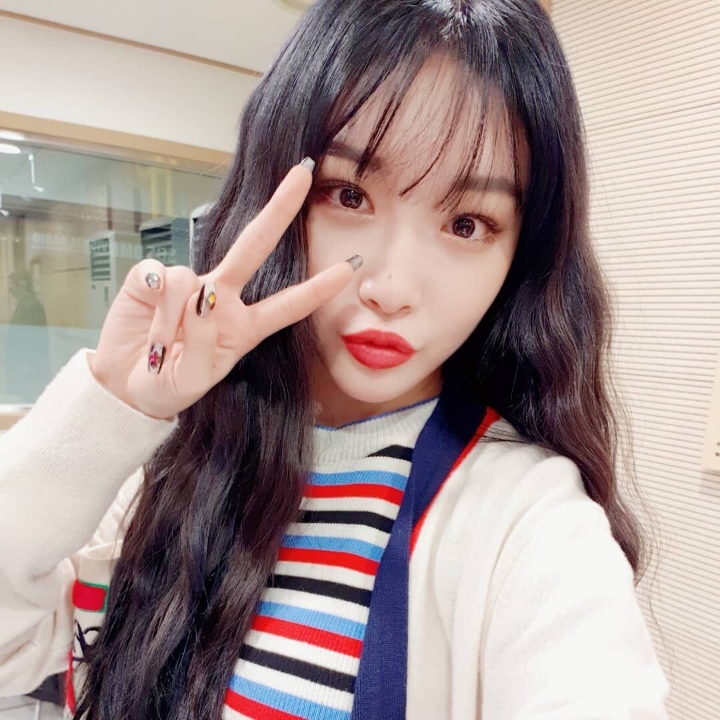 앞머리있는 청하 | 인스티즈