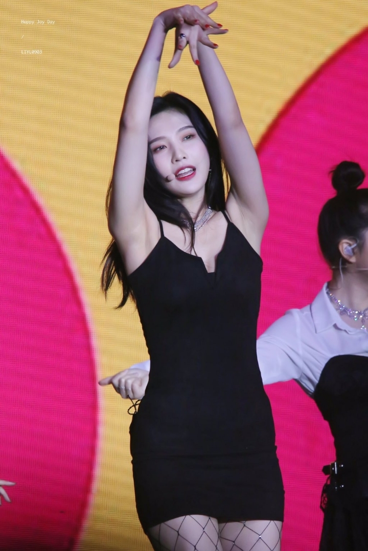 2020년 새해 첫 섹시다이너마이트 조이 | 인스티즈