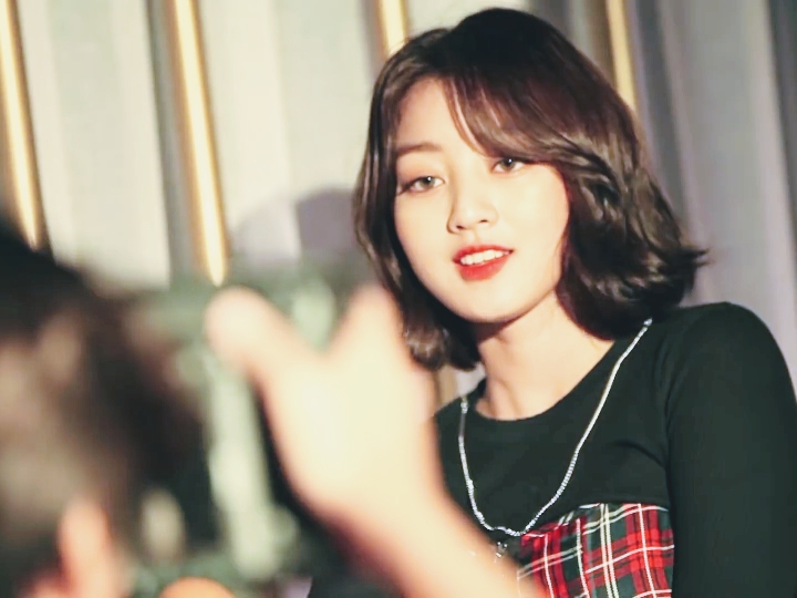 단발이 잘어울리는 트와이스 지효.gif | 인스티즈