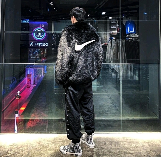 디올 오블리크 테크니컬 캔버스 B23 하이탑 스니커즈 | 인스티즈