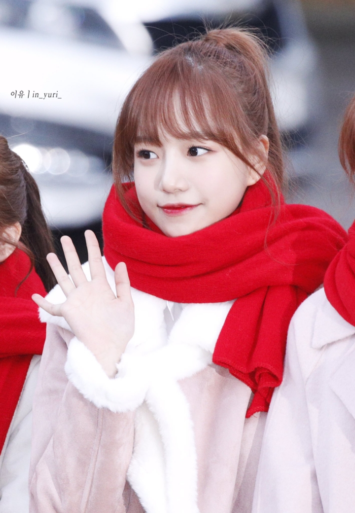 아이즈원 조유리 레전드로 이뻤던 날 | 인스티즈