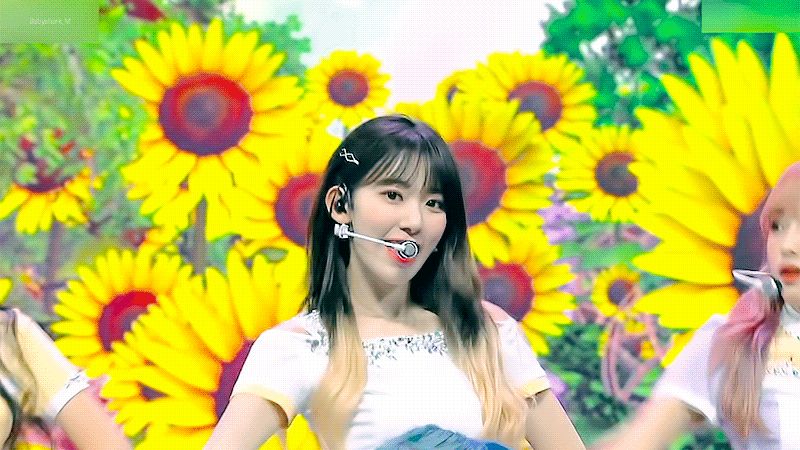 아이즈원 미야와키 사쿠라 투톤헤어 움짤 | 인스티즈