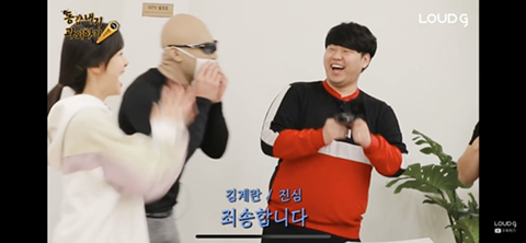 자세교정 받는 나미친.jpg(feat.피지컬갤러리) | 인스티즈