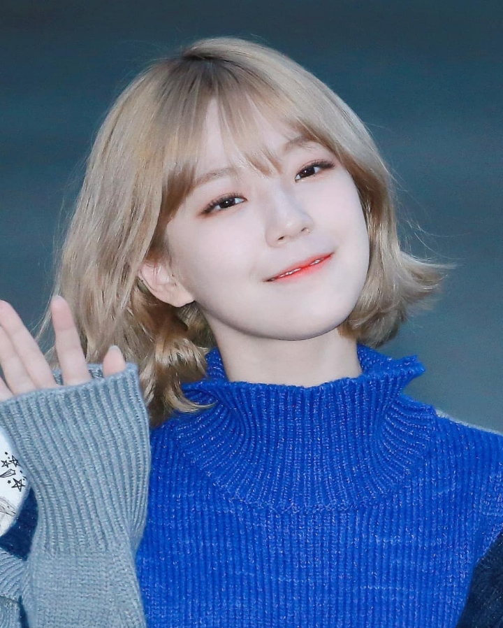 프로미스나인 꿀깅이.gif | 인스티즈