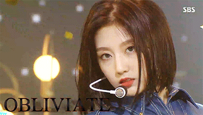 움짤)인조인간18호 머리스타일이 잘 어울리는 예인.gif | 인스티즈