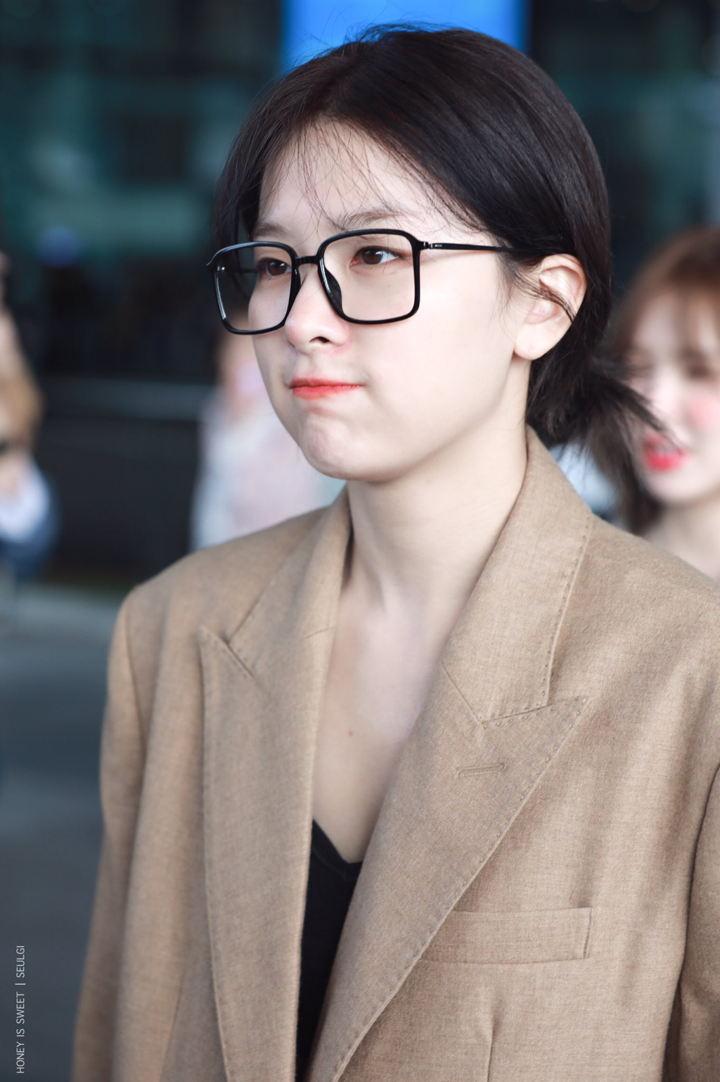 안경이 잘어울리는 슬기.jpg | 인스티즈