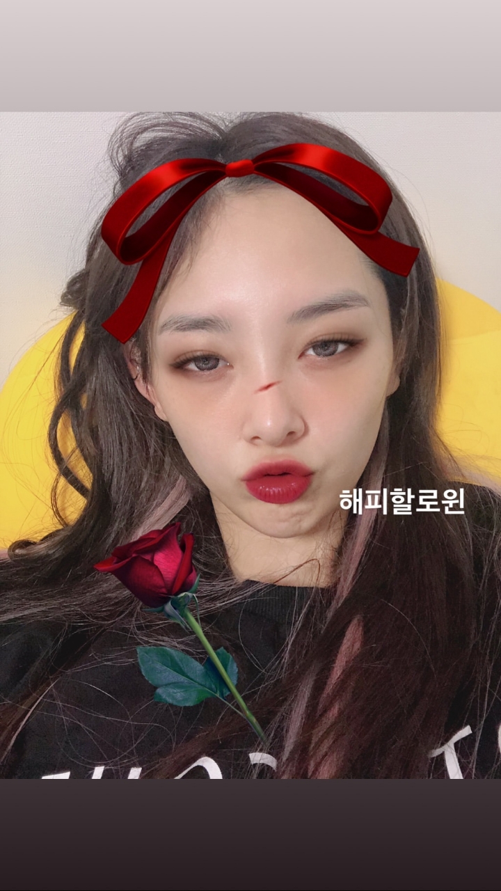소나무 뉴썬 할로윈 셀카 | 인스티즈