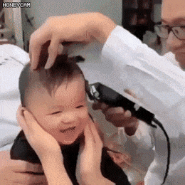 해맑게 이발하는 아기.gif | 인스티즈