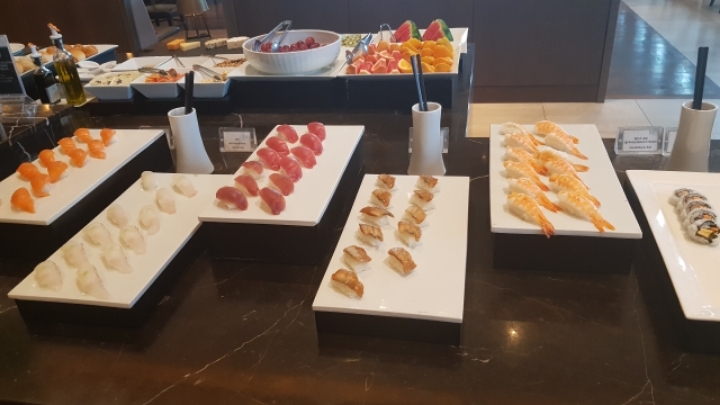 점심은 3만원짜리뷔페 | 인스티즈