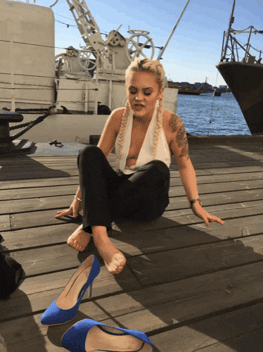 핸드폰이 계속 잘 팔리는 이유 gif | 인스티즈