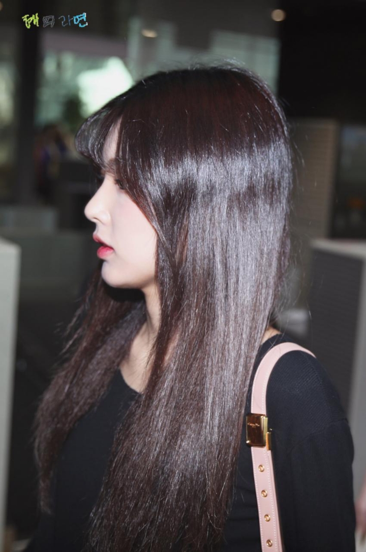 데뷔후 처음으로 앞머리 생긴 아이즈원 강혜원 | 인스티즈