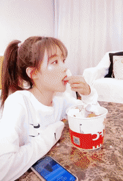 같은 팀 다른차원의 여자친구 | 인스티즈