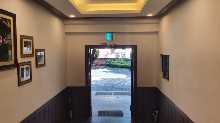 부산 데이트코스 고즈넉한 분위기의 정원이 있는 한정식집 | 인스티즈