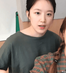 쌩얼로 다니는게 편하다는 여자아이들 슈화 | 인스티즈