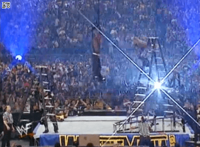 둘 중 에지의 인생 스피어는?? | 인스티즈