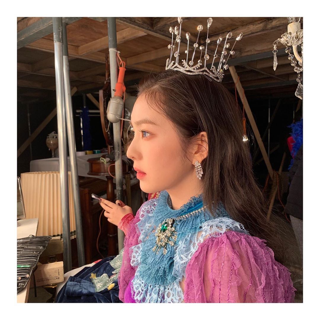 오늘자 레드벨벳 아이린 인스타그램(옆모습ㄷㄷ).jpg | 인스티즈