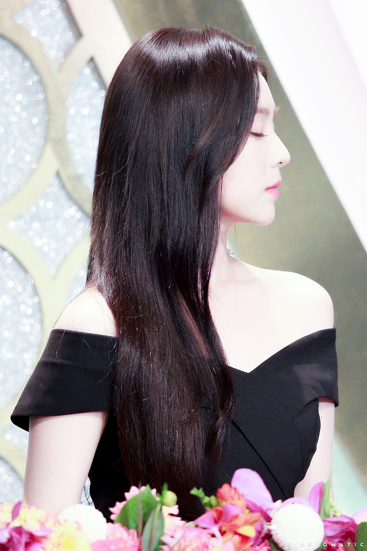 아이린의 옆태.jpg | 인스티즈