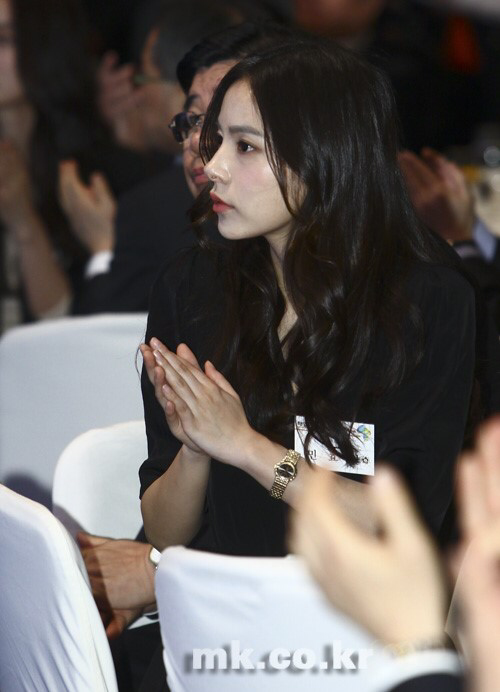 여자연예인 코 라인 투톱.jpg | 인스티즈