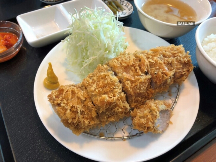수유에서 동대문으로 이전한 돈까스 맛집 | 인스티즈