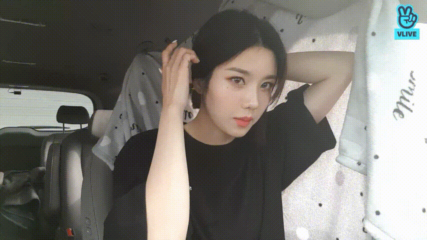 머리 묶는 아이즈원 은비 | 인스티즈