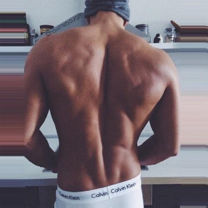 결혼하면 볼 수 있는 뒤태 | 인스티즈