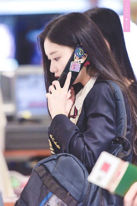 여초에서 폴더폰 사고싶게 만든다고 하는 짤 | 인스티즈