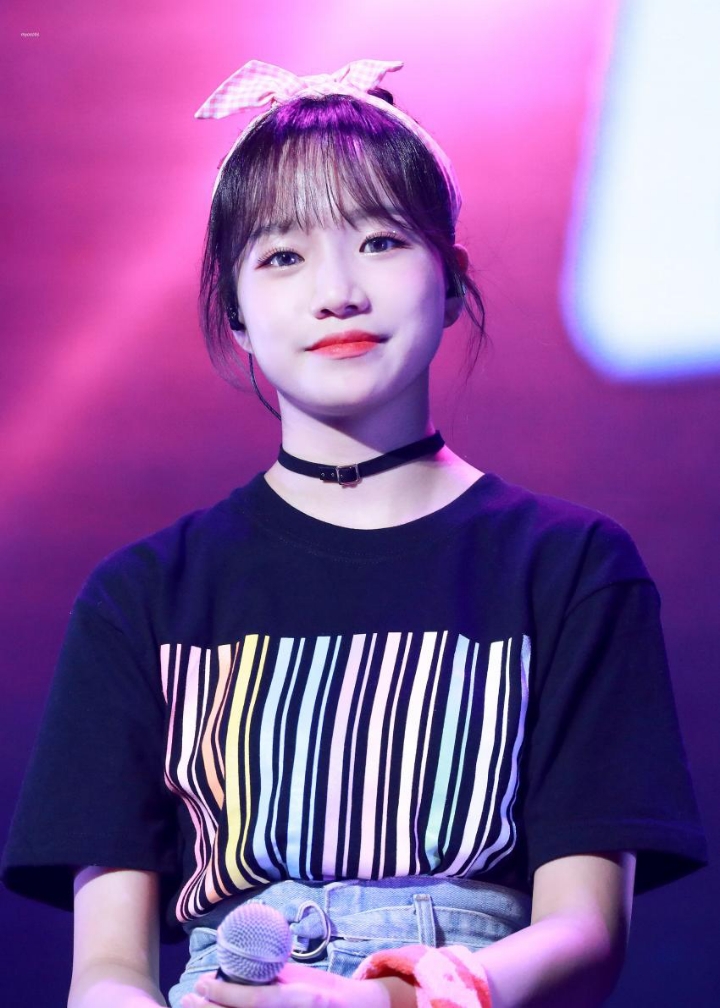 아이즈원 조유리 똥머리 | 인스티즈