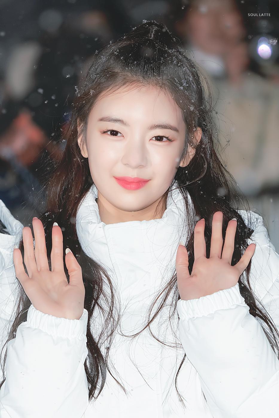 순둥순둥해보이는 ITZY 리아.gif | 인스티즈