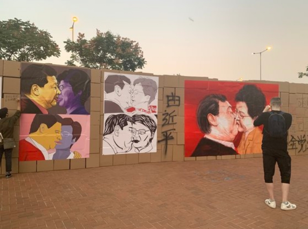 키스하는 시진핑.jpg | 인스티즈