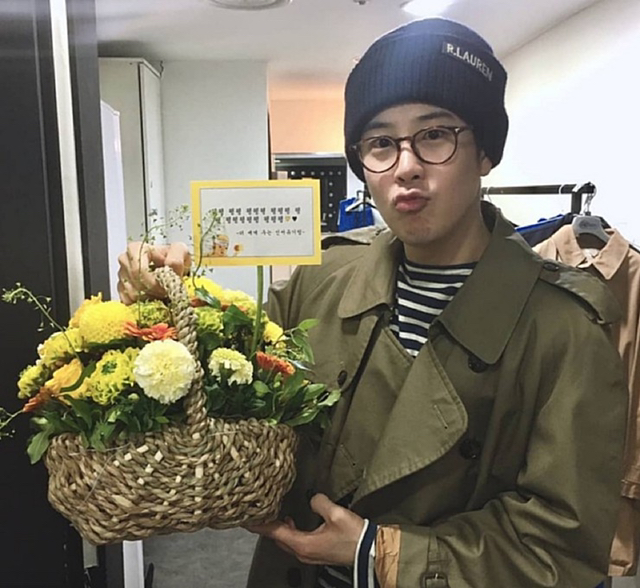 폴로를 좋아하는 피오 패션 스타일.jpg | 인스티즈