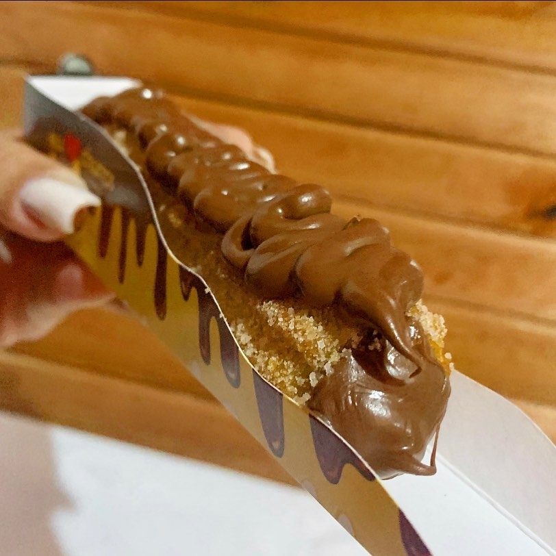 크림이 넘쳐흐르는 츄러스.........jpg | 인스티즈