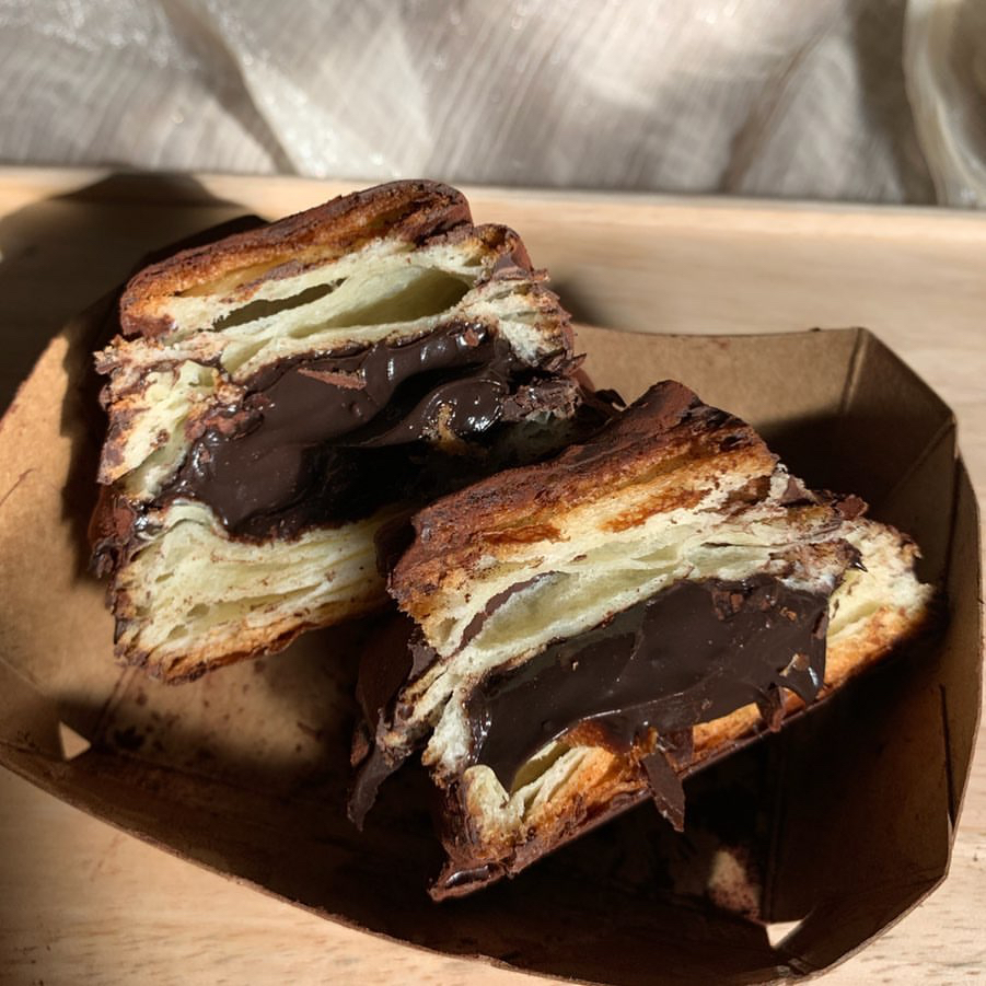 뚜레쥬르 신상 겹겹이티라미슈&amp;겹겹이초코퐁당 | 인스티즈