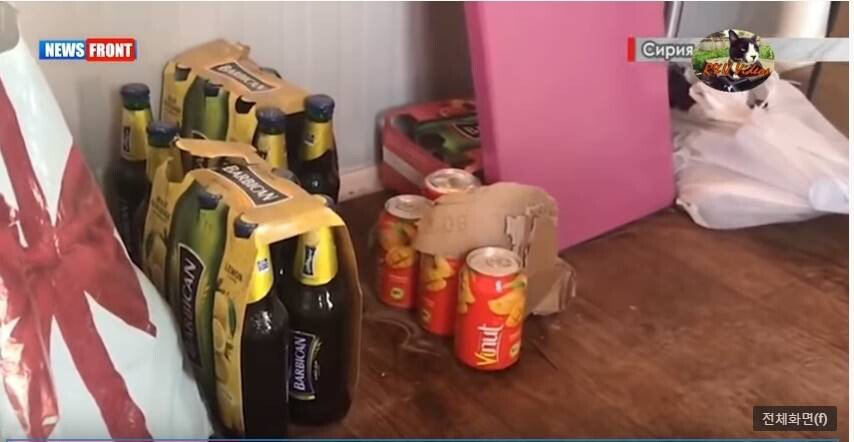 미군이 시리아 기지에서 철군하면서 버리고 간 물자들.jpg | 인스티즈