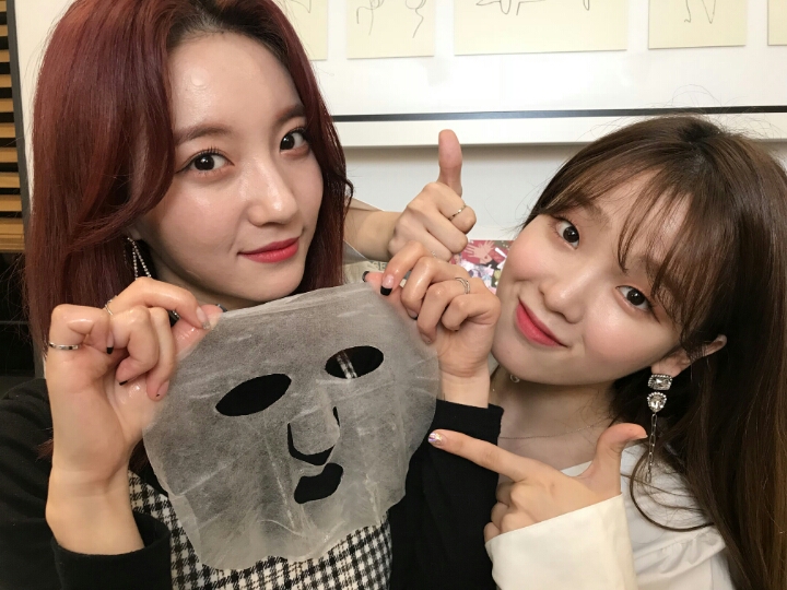 최근 오마이걸 비니&amp;승희, 유아&amp;효정.jpg | 인스티즈