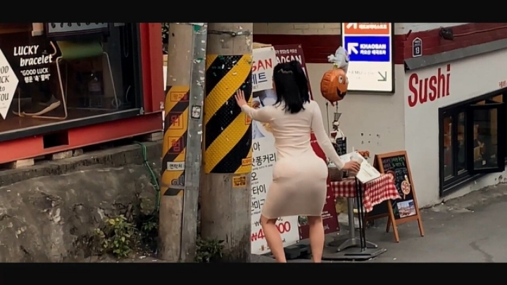 킴 카사디안으로 변신한 사유리 누나의 이태원 정복기.... | 인스티즈