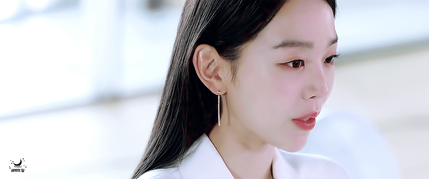 같은 옷 입은 이다희(175cm) 신혜선(171cm).jpgif | 인스티즈