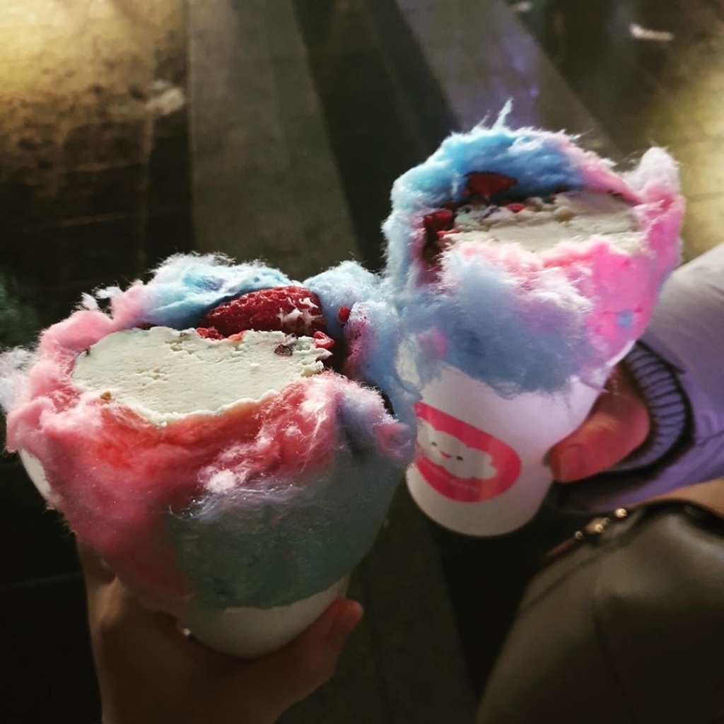 요즘 애들이 먹는 솜사탕.......jpg | 인스티즈