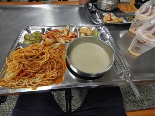 육해공군 중에서 가장 맛있다는 해군식단 | 인스티즈